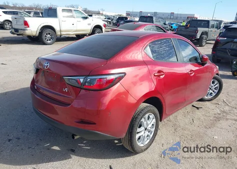 2018 Toyota Yaris Ia z USA, uszkodzony, nr VIN 3MYDLBYVXJY302425